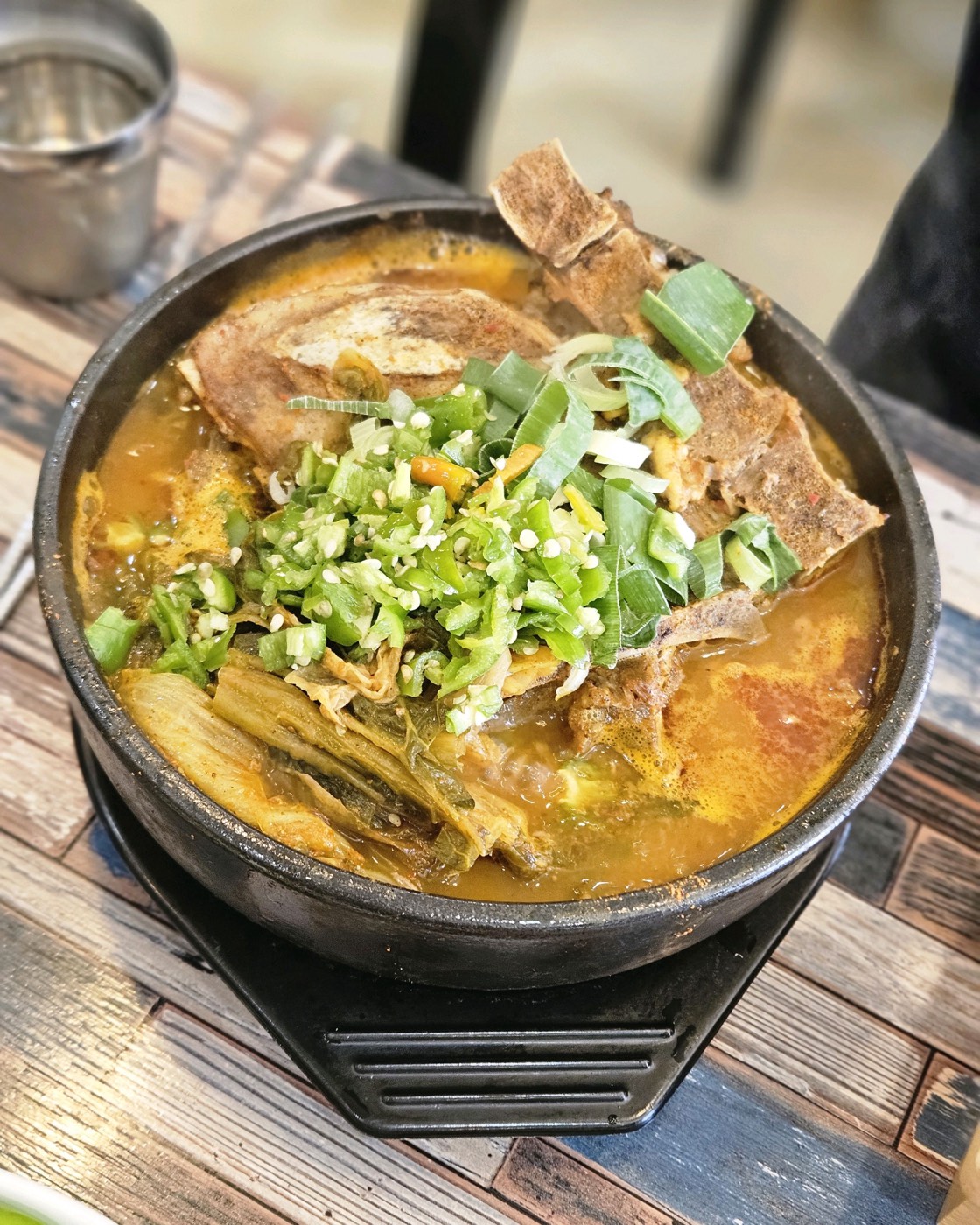 뼈다귀 전골 (중)